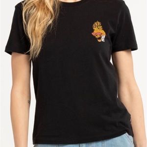 Vans Brand New Women Pine Head T-shirt Black Size XSmall Never worn, with tags